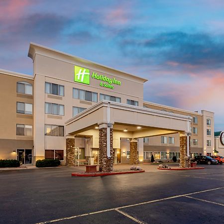Holiday Inn & Suites Wausau-Rothschild By Ihg Exterior photo