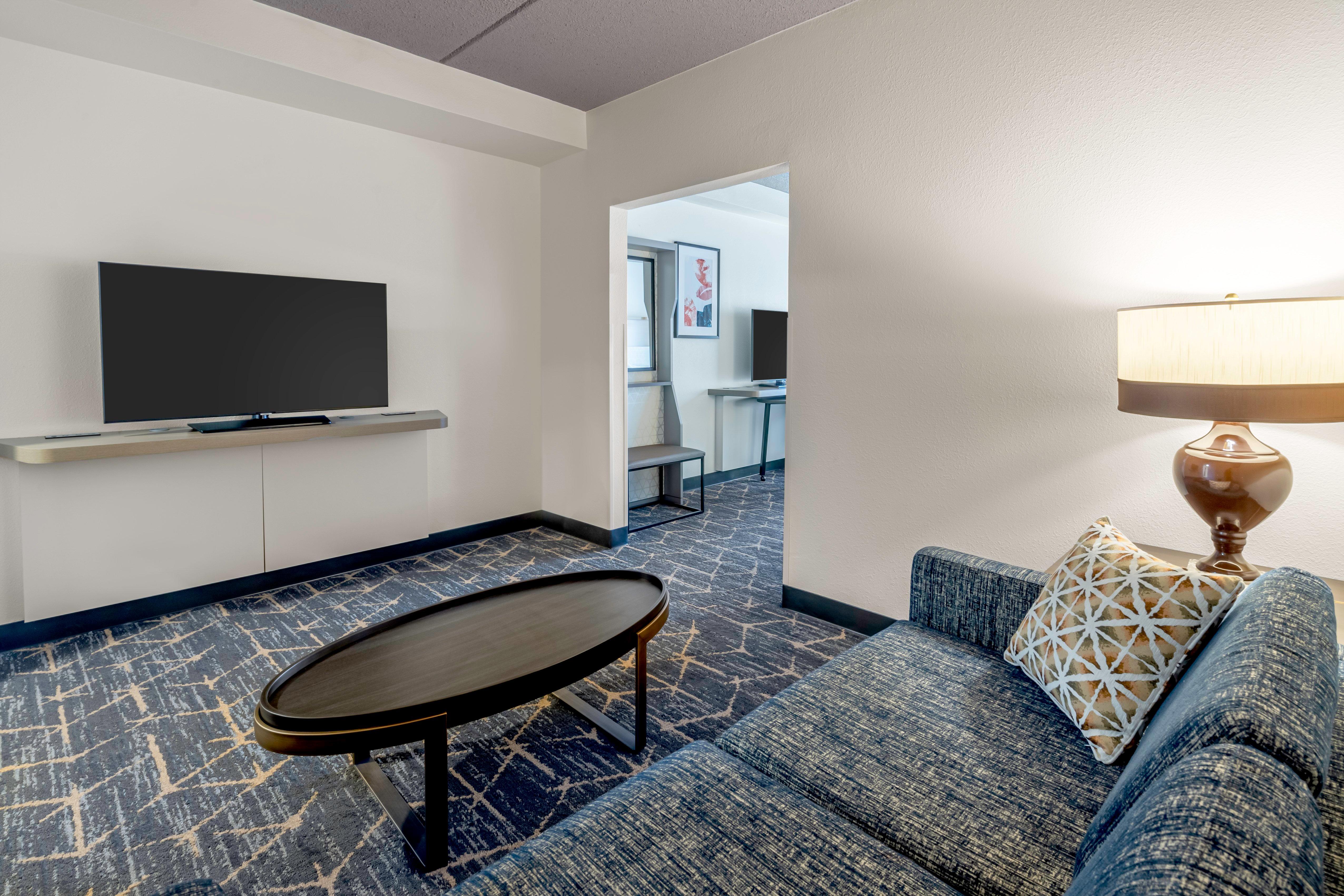 Holiday Inn & Suites Wausau-Rothschild By Ihg Exterior photo